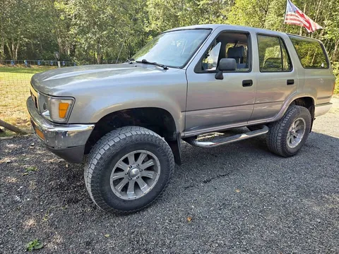 1990 Toyota 4Runner Sport SUV 4D