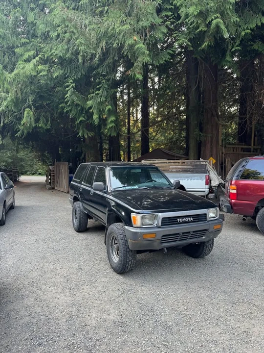 1990 Toyota 4Runner 2nd Gen - Image 3 of 12