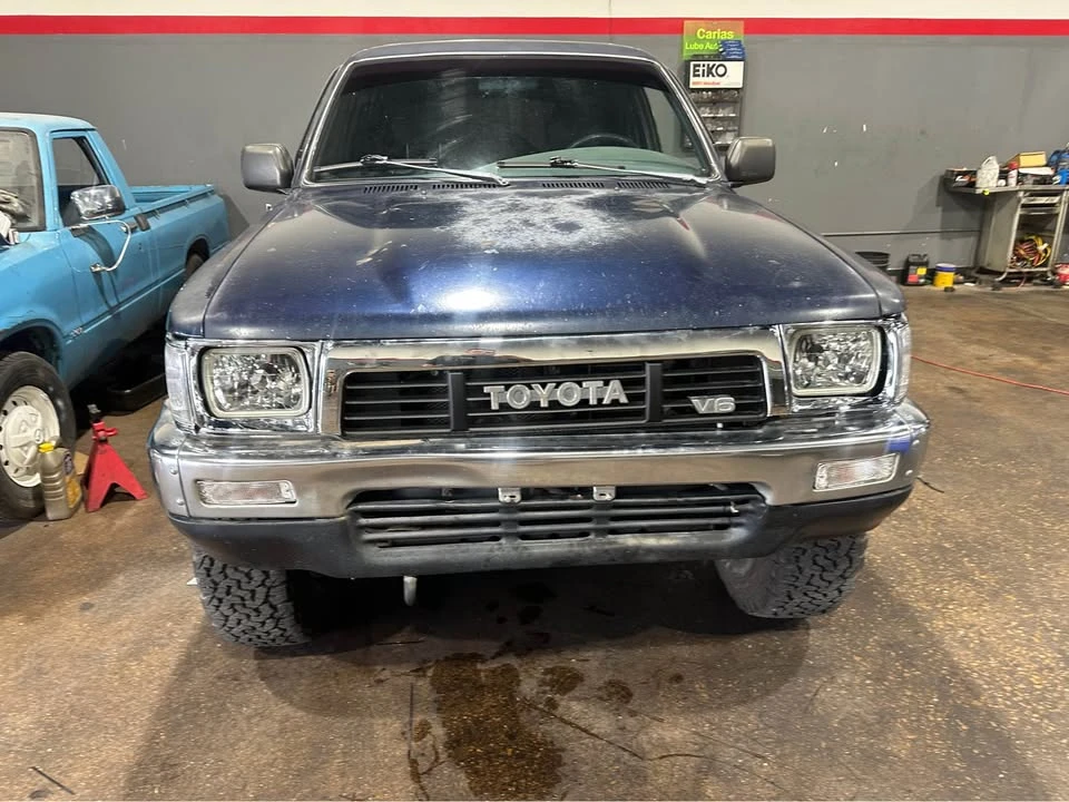 1990 Toyota 4Runner 2nd Gen - Image 2 of 8
