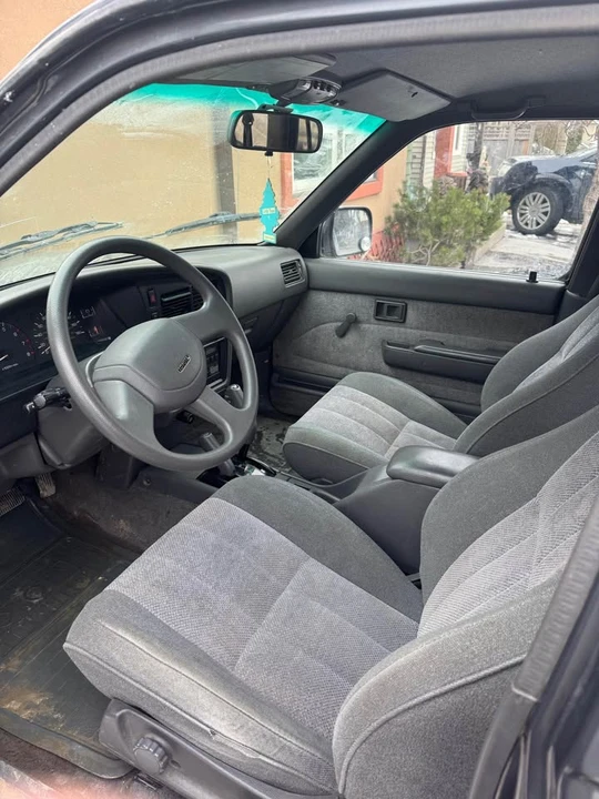 1990 Toyota 4Runner 2nd Gen - Image 5 of 6