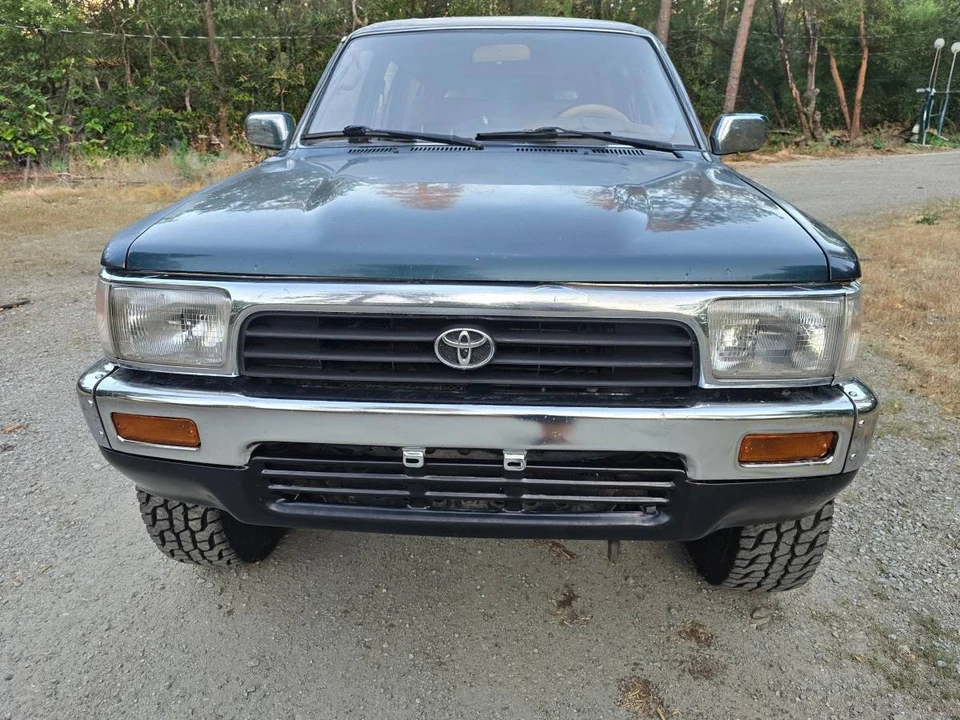 1990 Toyota 4Runner 2nd Gen - Image 2 of 13