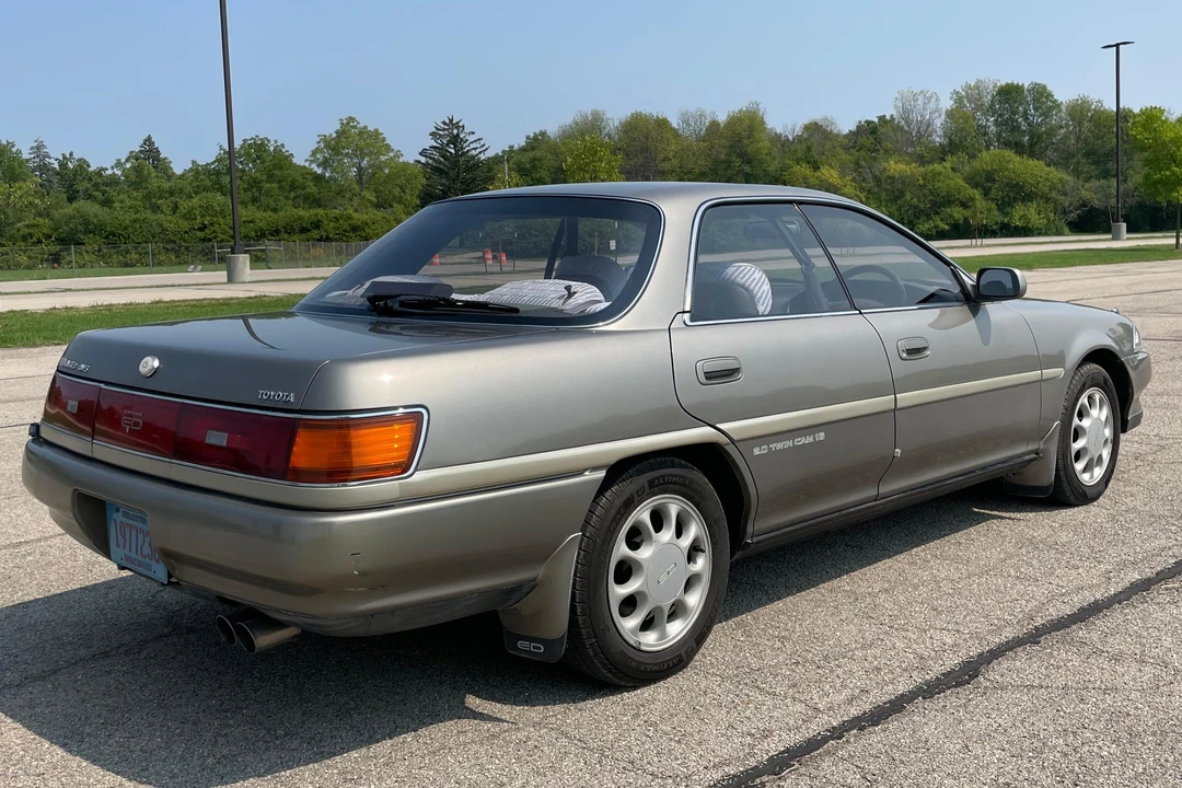 1990 Toyota Carina 5th Gen - Image 4 of 31
