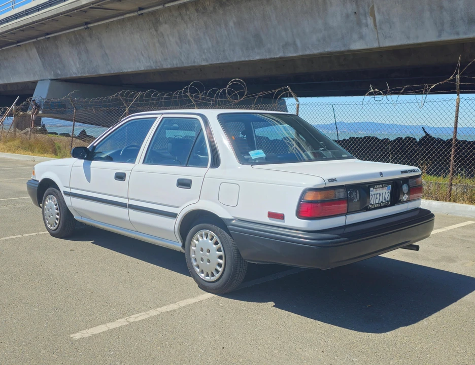1990 Toyota Corolla 6th Gen - Image 7 of 31