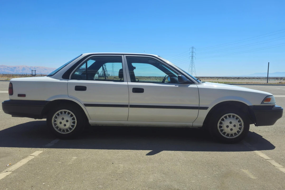 1990 Toyota Corolla 6th Gen - Image 3 of 31