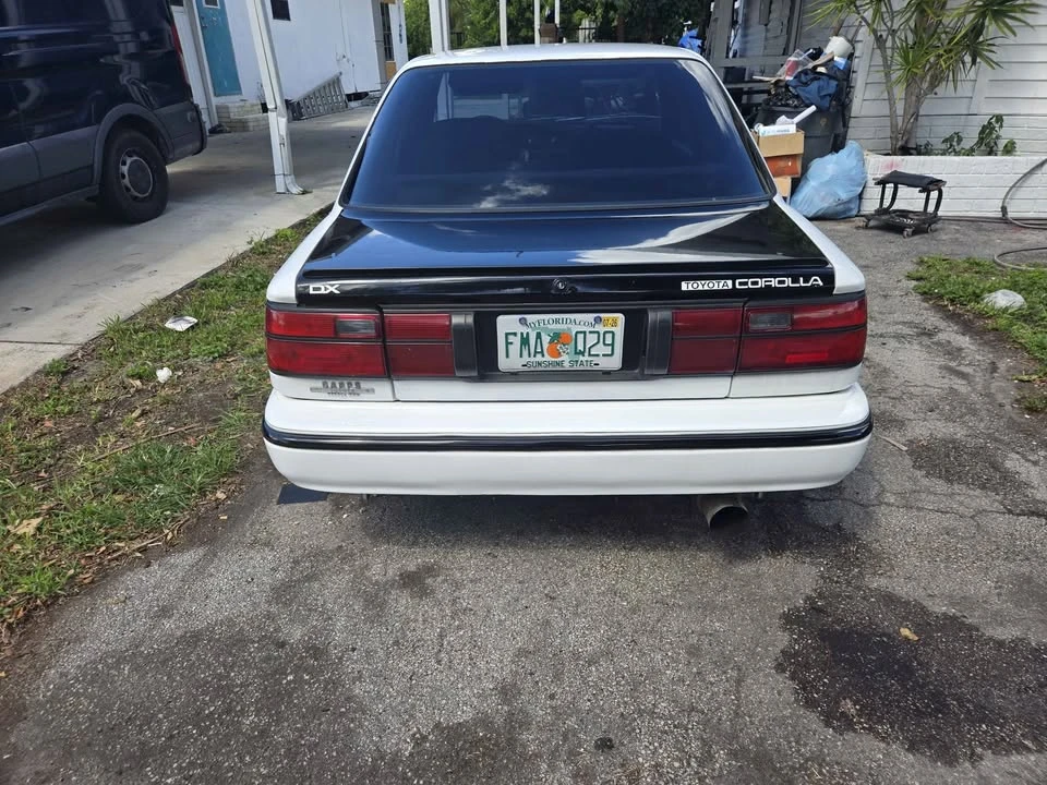 1990 Toyota Corolla 6th Gen - Image 4 of 9