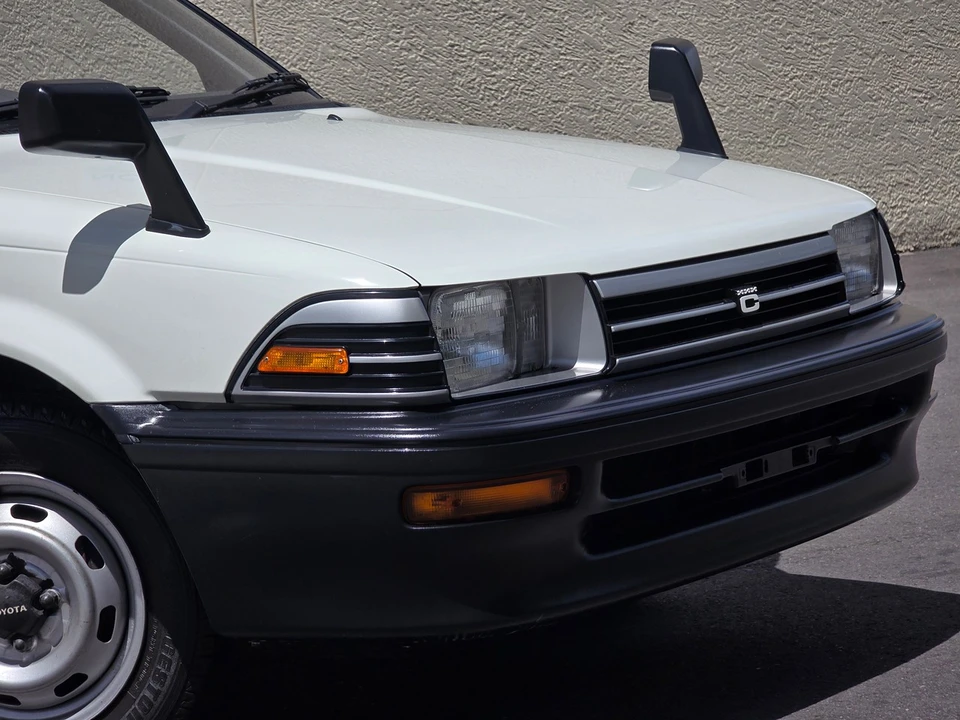 1990 Toyota Corolla 6th Gen - Image 11 of 31