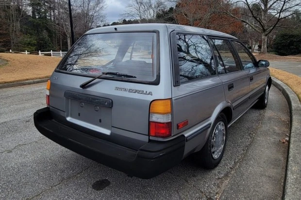 1990 Toyota Corolla 6th Gen - Image 2 of 7