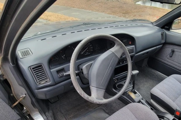 1990 Toyota Corolla 6th Gen - Image 5 of 7