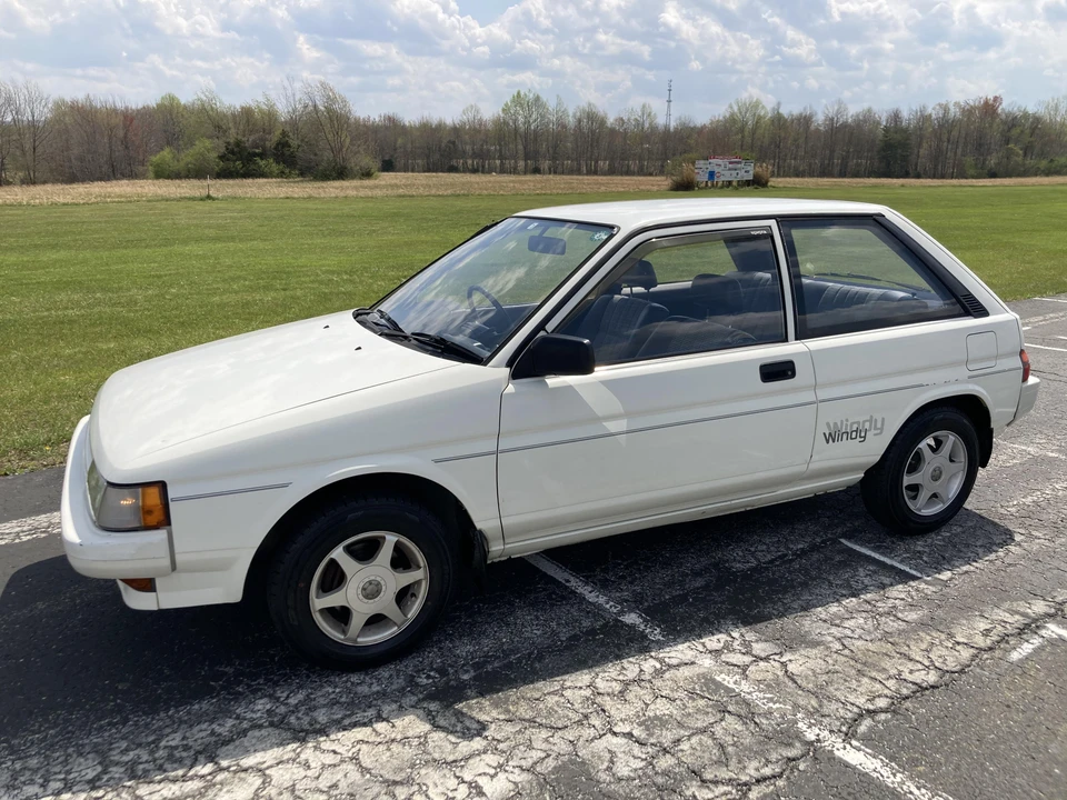 1990 Toyota Corolla 6th Gen - Image 9 of 31