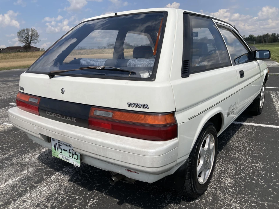 1990 Toyota Corolla 6th Gen - Image 17 of 31