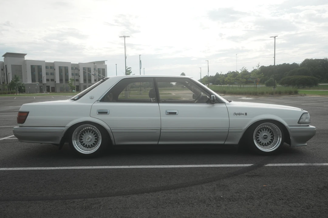 1990 Toyota Crown 8th Gen - Image 3 of 31