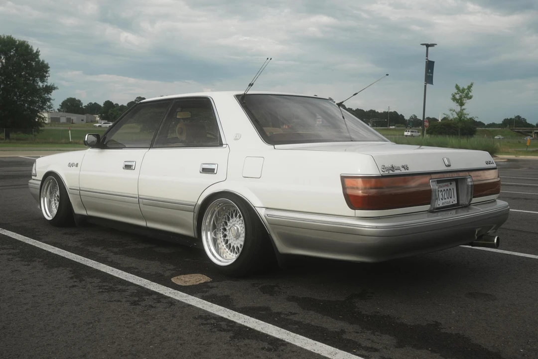 1990 Toyota Crown 8th Gen - Image 4 of 31