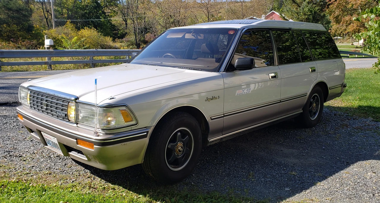 1990 Toyota Crown 8th Gen - Image 8 of 31
