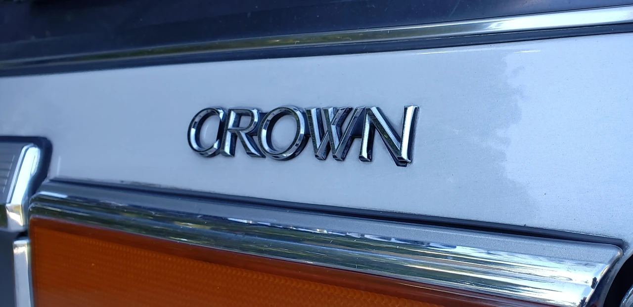 1990 Toyota Crown 8th Gen - Image 26 of 31