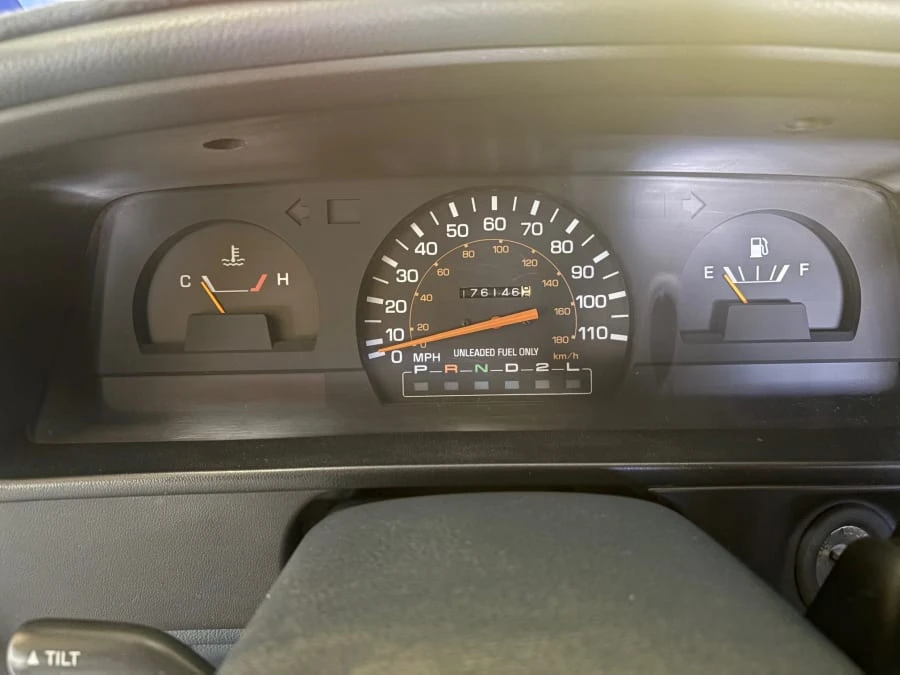 1990 Toyota Dolphin - Image 5 of 9
