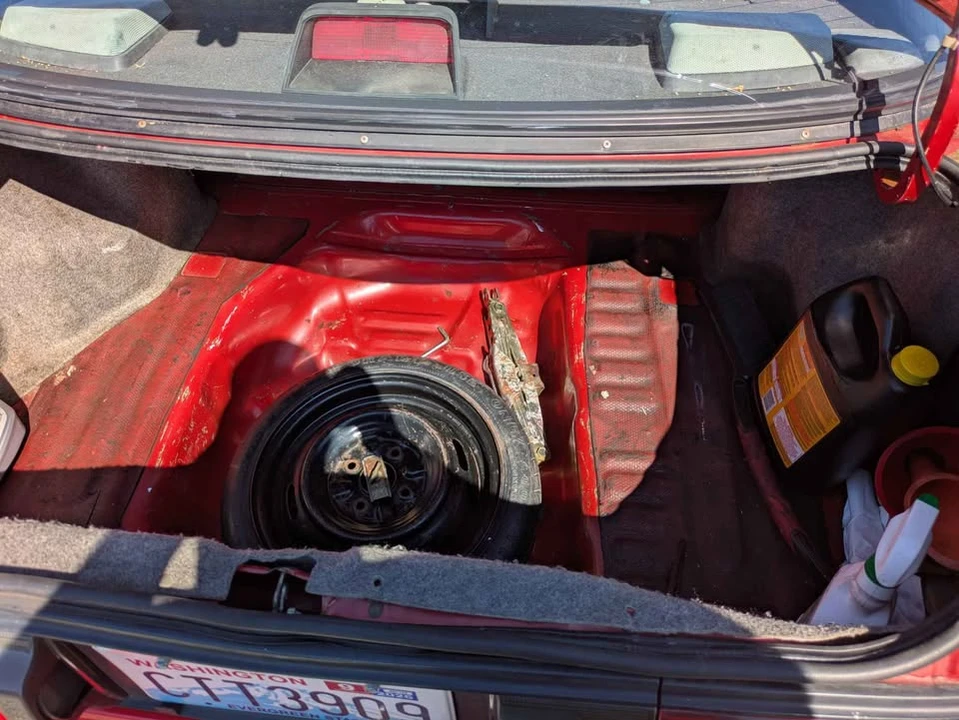 1990 Toyota Corolla 6th Gen - Image 3 of 7