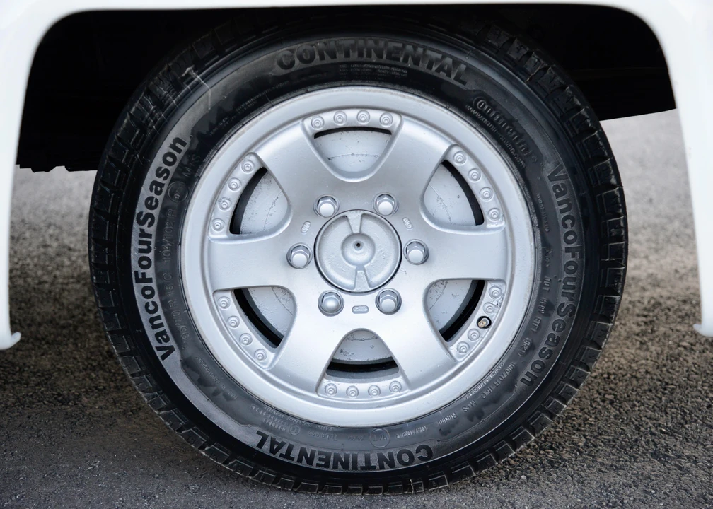 1990 Toyota HiAce 4th Gen - Image 31 of 31