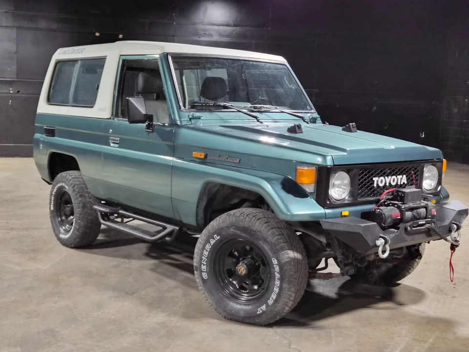 1990 Toyota J80 Land Cruiser - Image 4 of 17