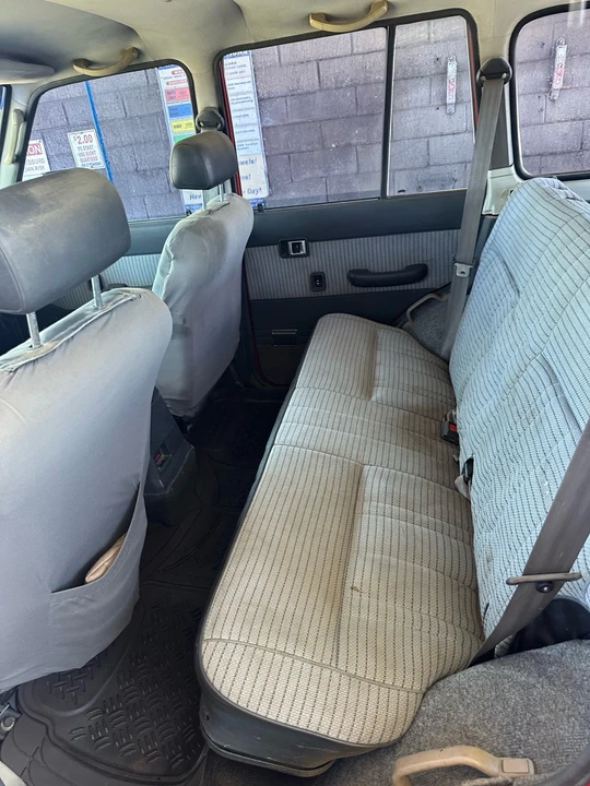 1990 Toyota J60 Land Cruiser - Image 8 of 19