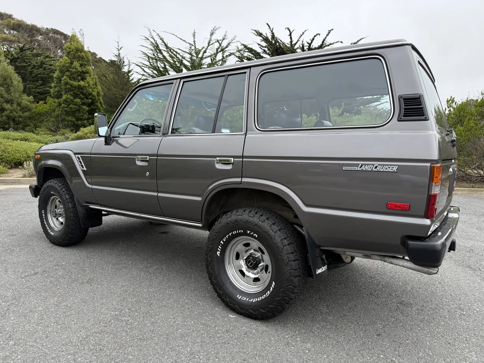 1990 Toyota J60 Land Cruiser - Image 7 of 31