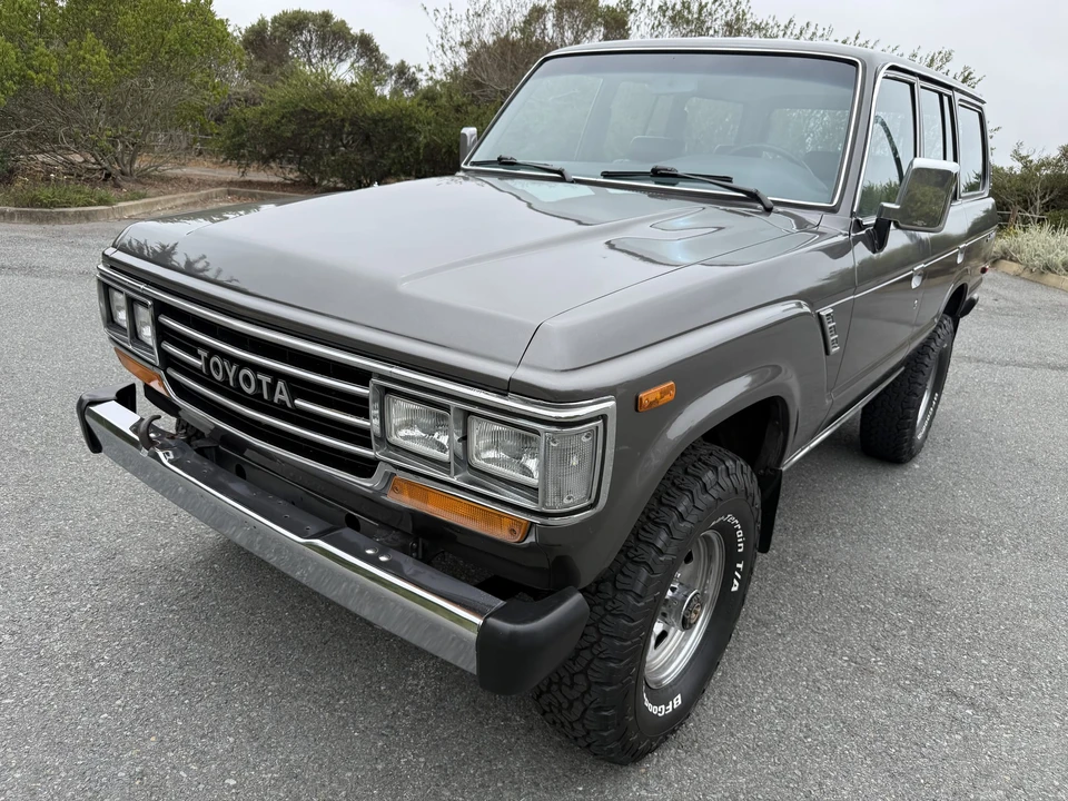 1990 Toyota J60 Land Cruiser - Image 4 of 31