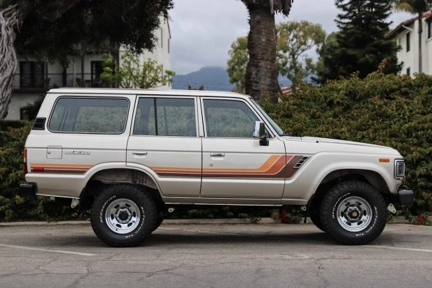 1990 Toyota J60 Land Cruiser - Image 3 of 7