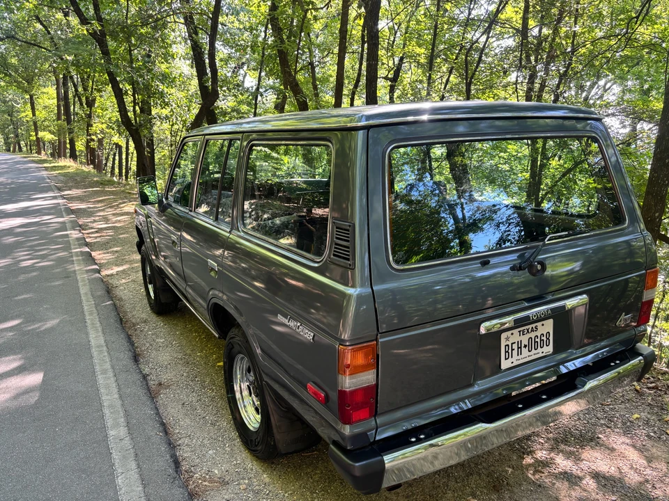1990 Toyota J60 Land Cruiser - Image 28 of 31
