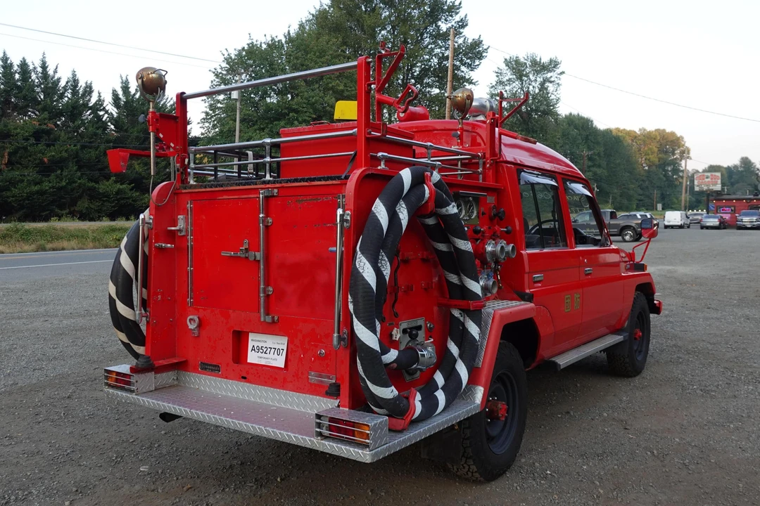 1990 Toyota J70 Land Cruiser - Image 4 of 31