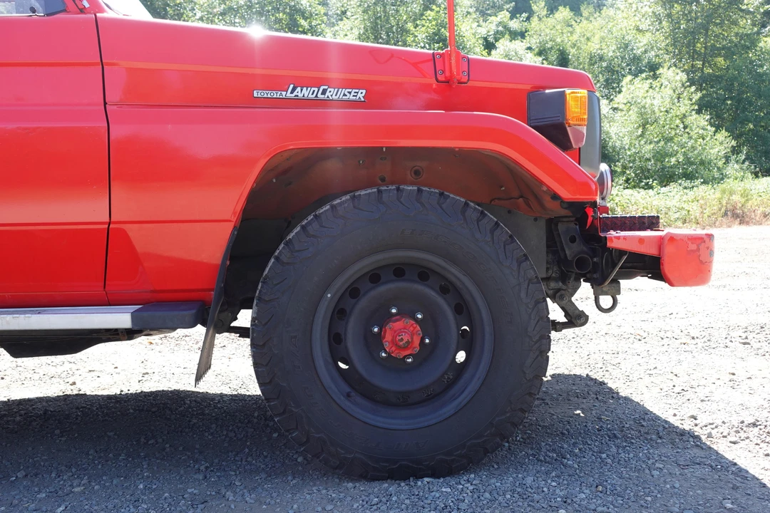 1990 Toyota J70 Land Cruiser - Image 23 of 31