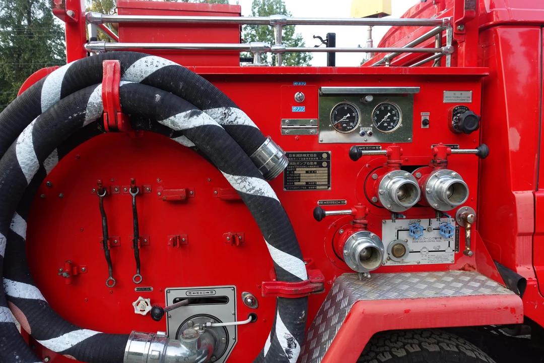1990 Toyota J70 Land Cruiser - Image 13 of 31