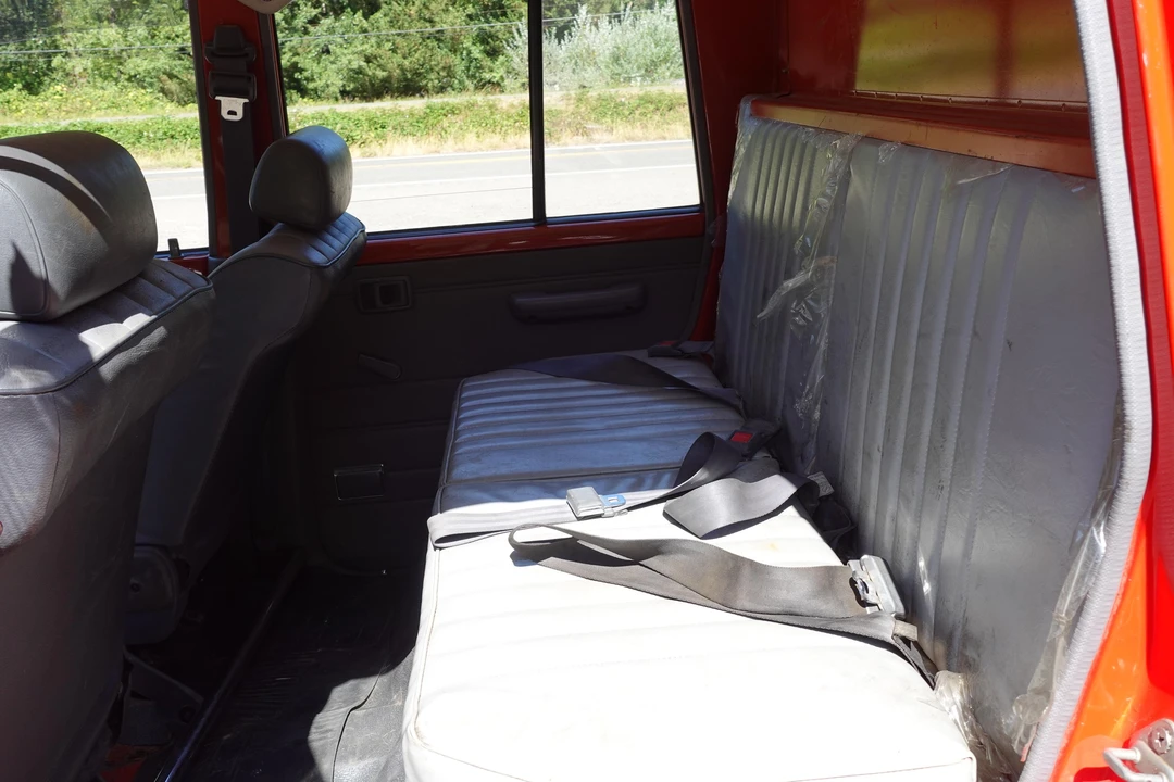 1990 Toyota J70 Land Cruiser - Image 29 of 31