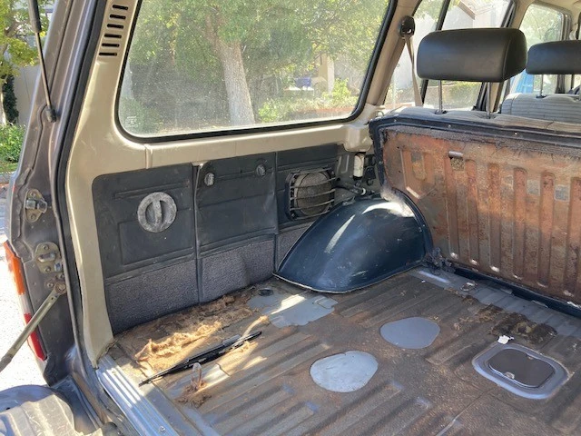 1990 Toyota J80 Land Cruiser - Image 14 of 21