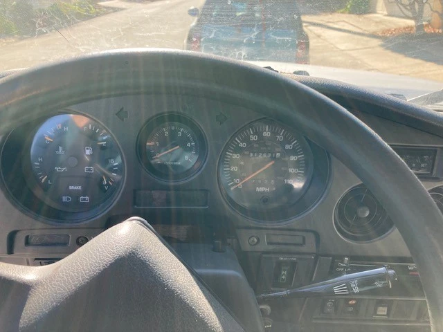 1990 Toyota J80 Land Cruiser - Image 10 of 21