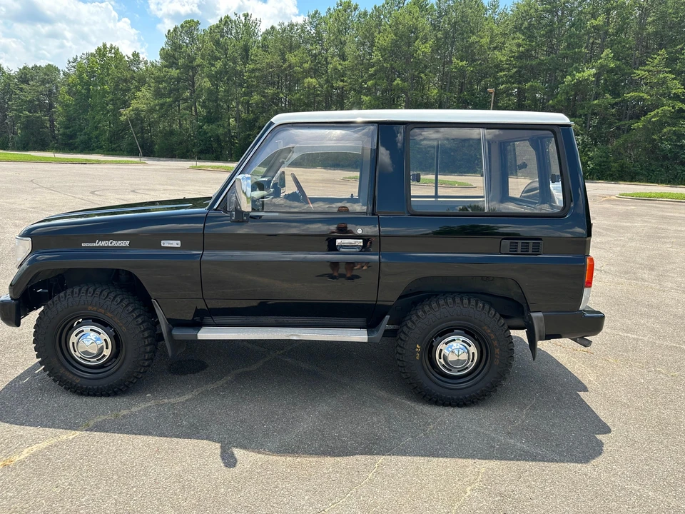 1990 Toyota J70 Land Cruiser Prado - Image 13 of 31