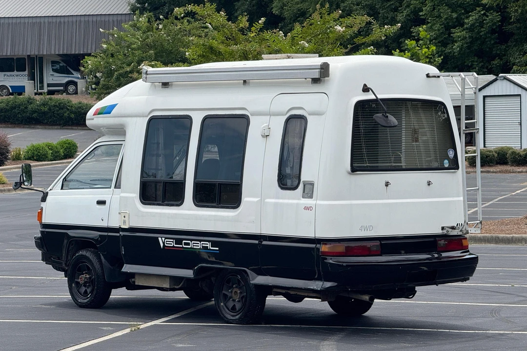 1990 Toyota M30-M80 LiteAce & TownAce - Image 3 of 31