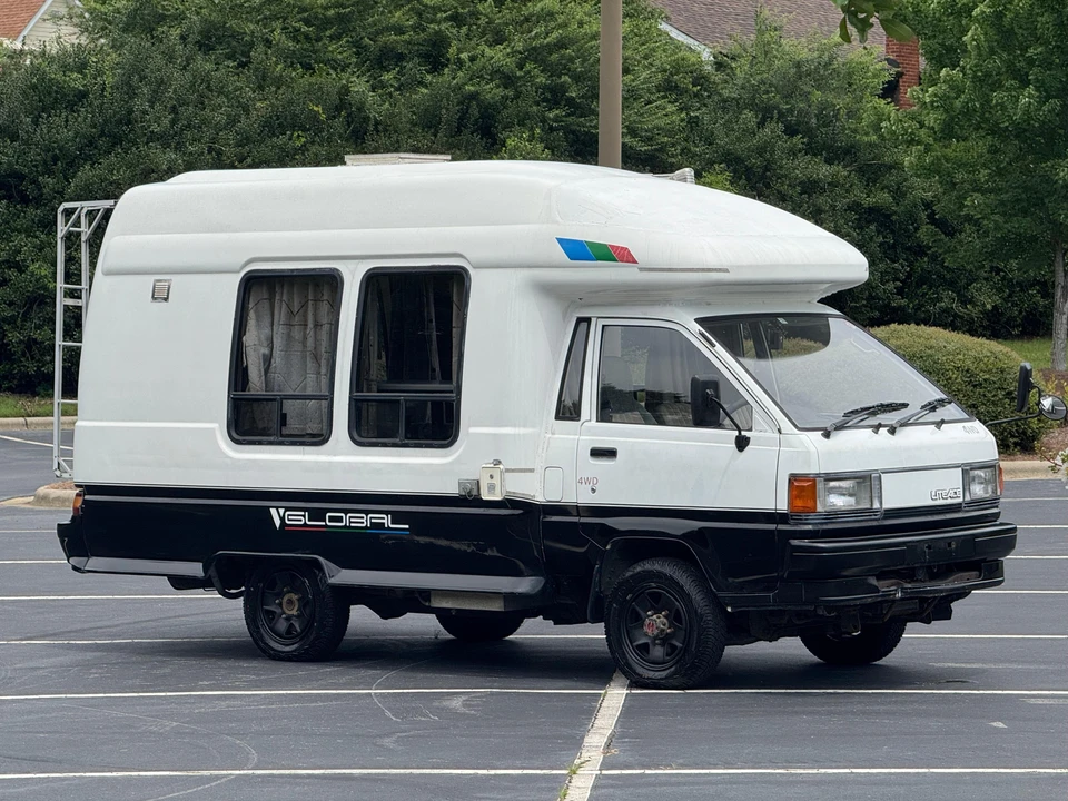 1990 Toyota M30-M80 LiteAce & TownAce - Image 9 of 31