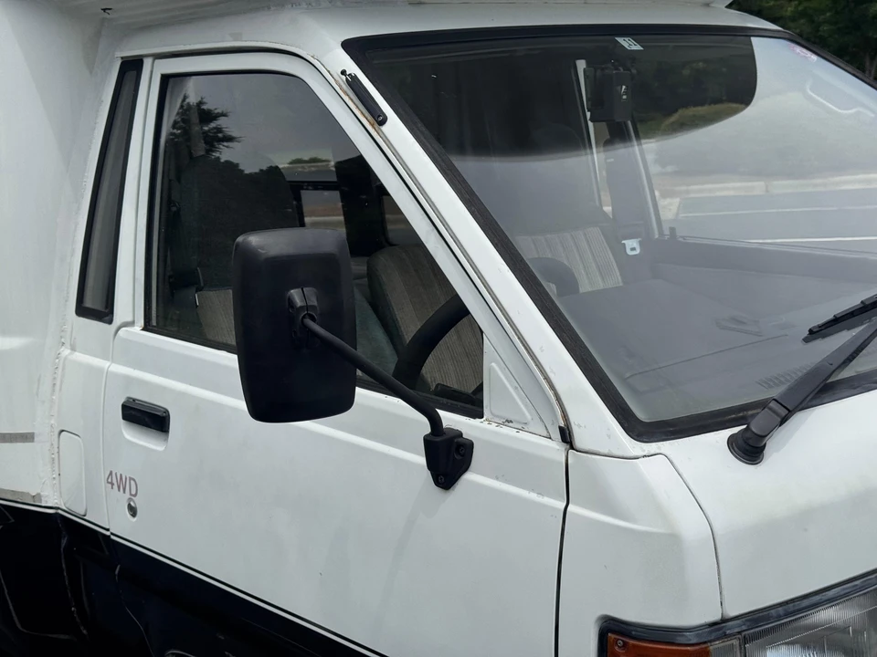 1990 Toyota M30-M80 LiteAce & TownAce - Image 12 of 31