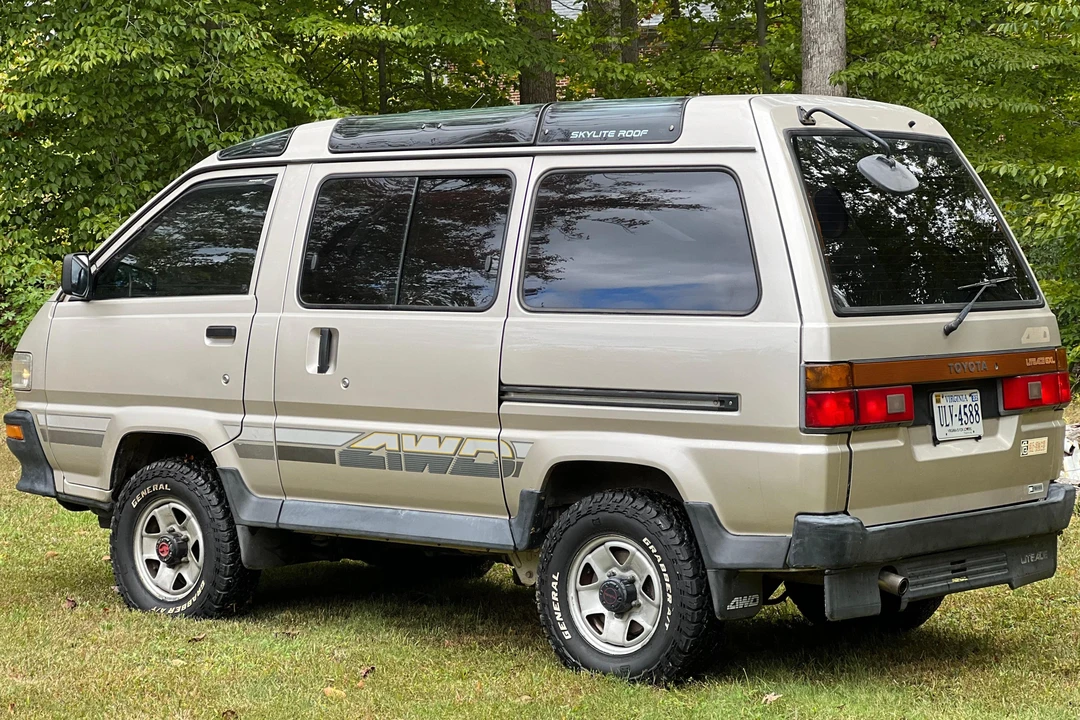 1990 Toyota M30-M80 LiteAce & TownAce - Image 4 of 31