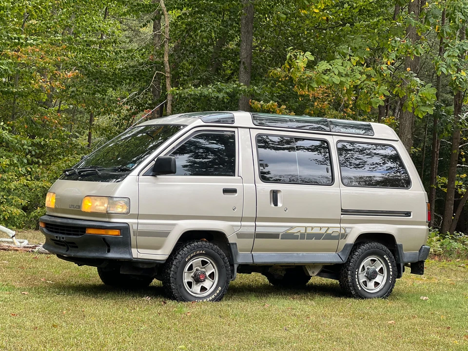 1990 Toyota M30-M80 LiteAce & TownAce - Image 9 of 31