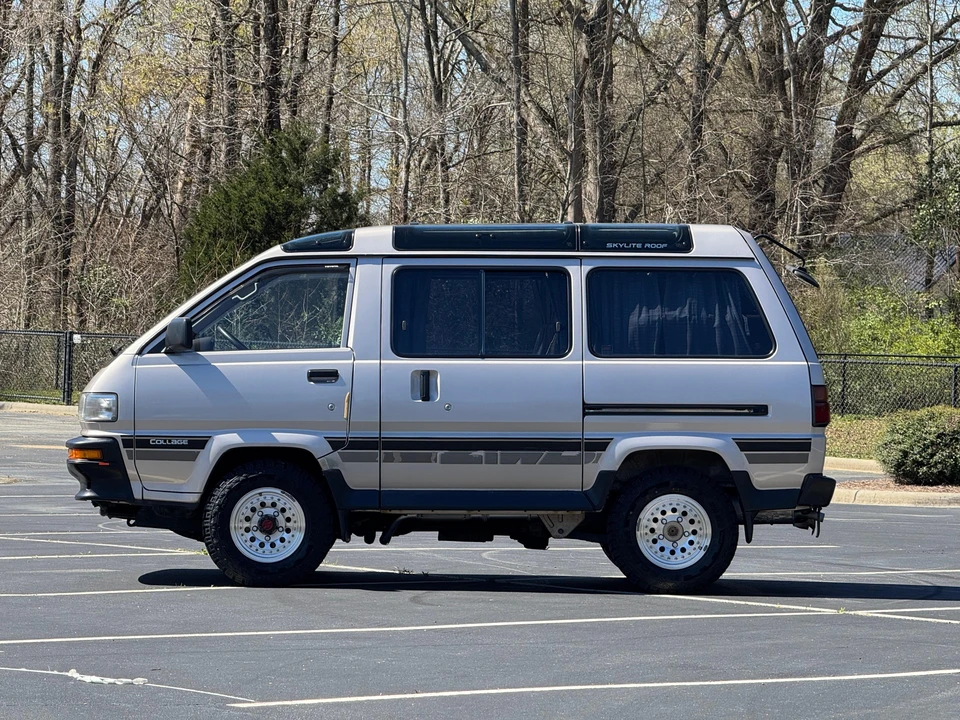 1990 Toyota M30-M80 LiteAce & TownAce - Image 11 of 31