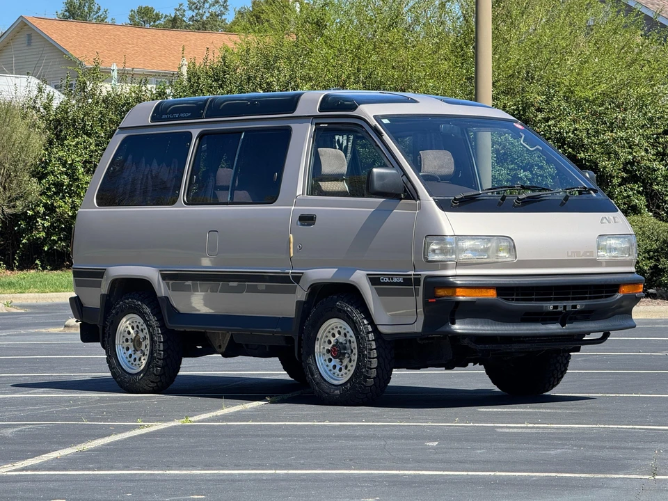1990 Toyota M30-M80 LiteAce & TownAce - Image 14 of 31