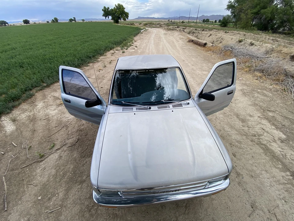 1990 Toyota Hilux 5th Gen - Image 18 of 31