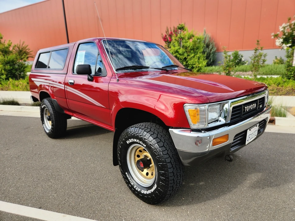 1990 Toyota Hilux 5th Gen - Image 31 of 31