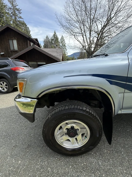 1990 Toyota Hilux 5th Gen - Image 17 of 21