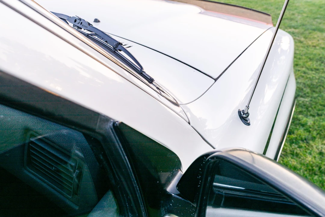1990 Toyota - Image 18 of 31