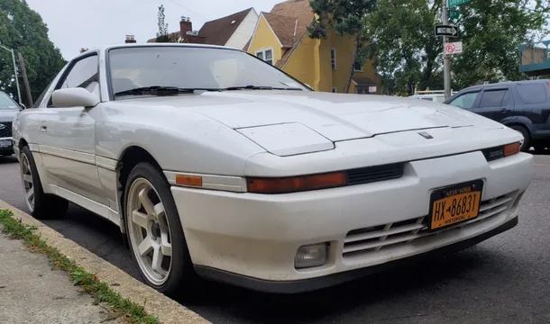 1990 Toyota Supra
