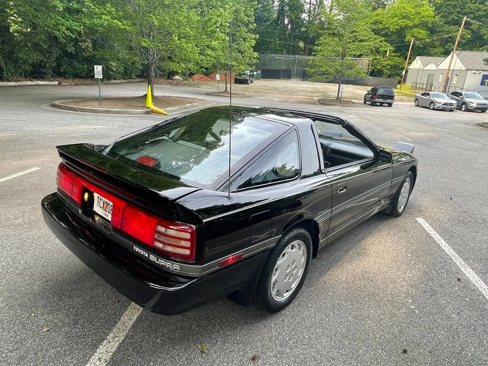 1990 Toyota Supra 3rd Gen - Image 9 of 12