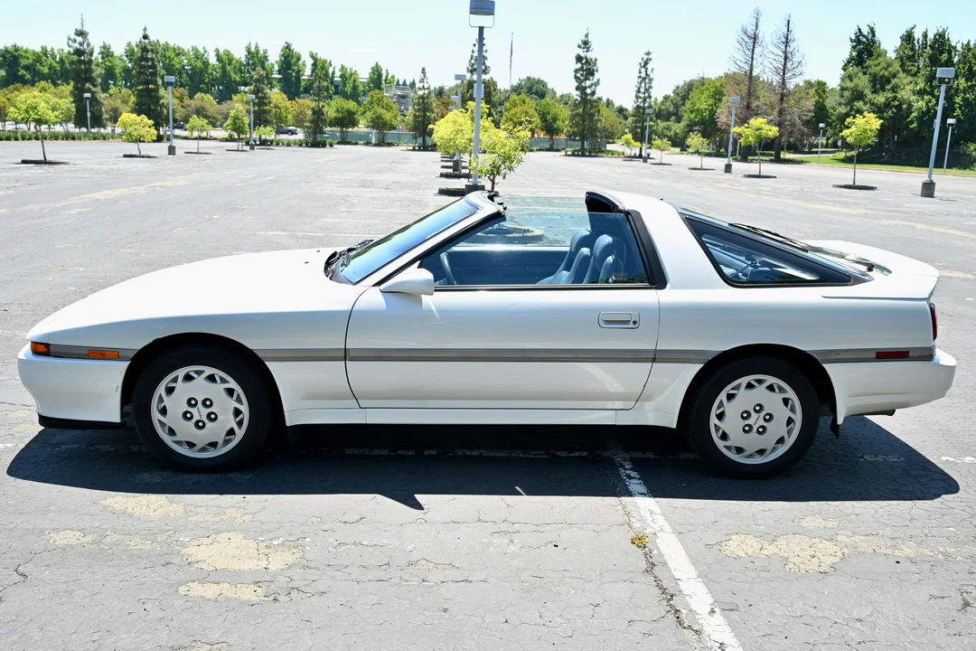 1990 Toyota Supra 3rd Gen - Image 10 of 31