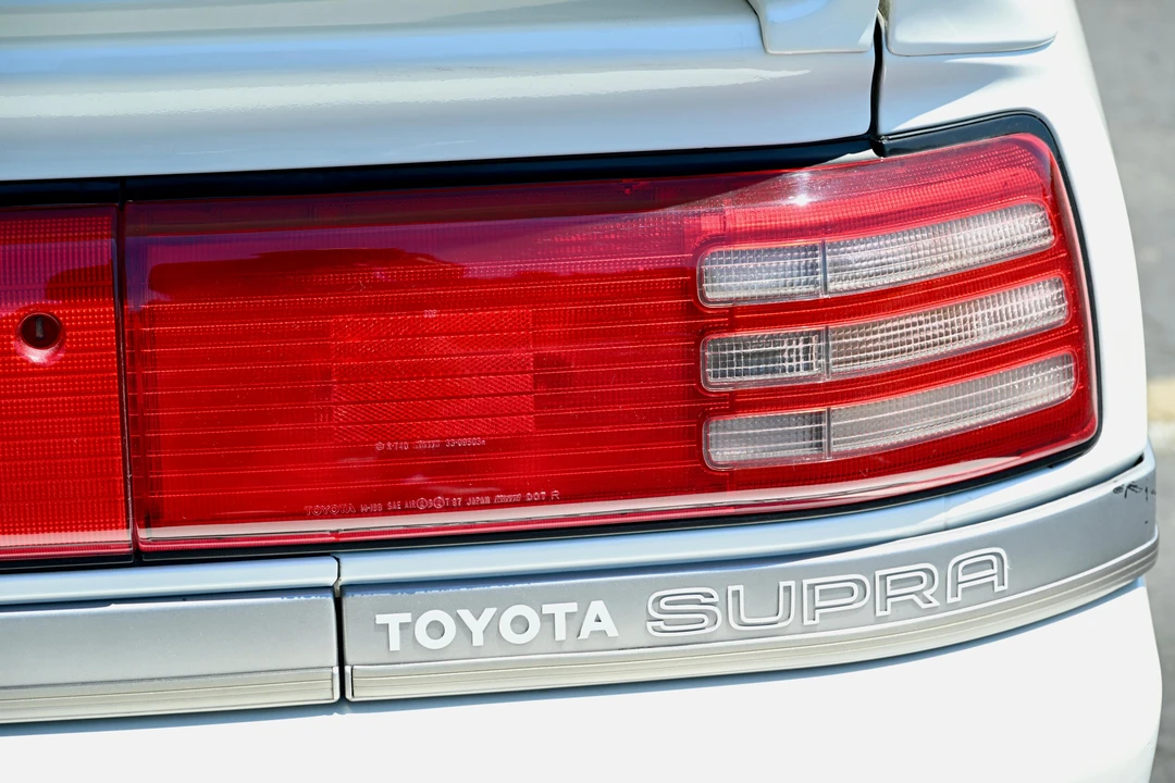 1990 Toyota Supra 3rd Gen - Image 28 of 31