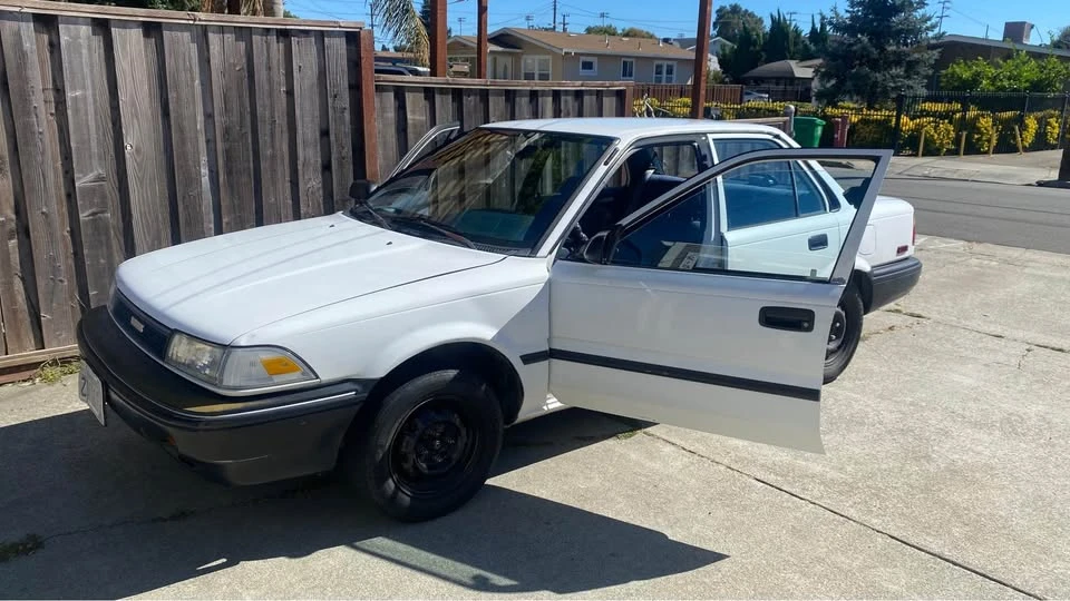 1990 Toyota Corolla 6th Gen - Image 2 of 12